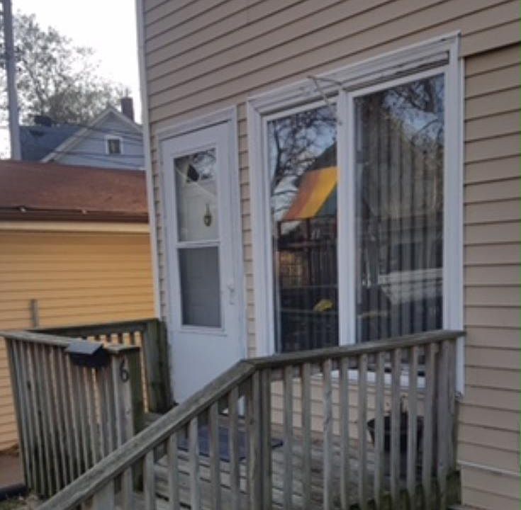 1st image of 1611 Glenwood Ave N #6