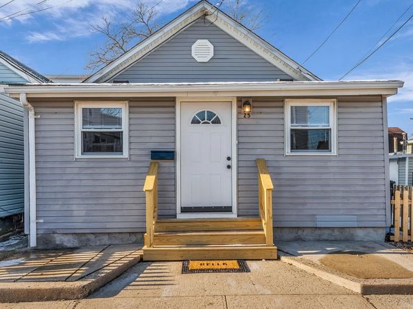 (undisclosed Address)