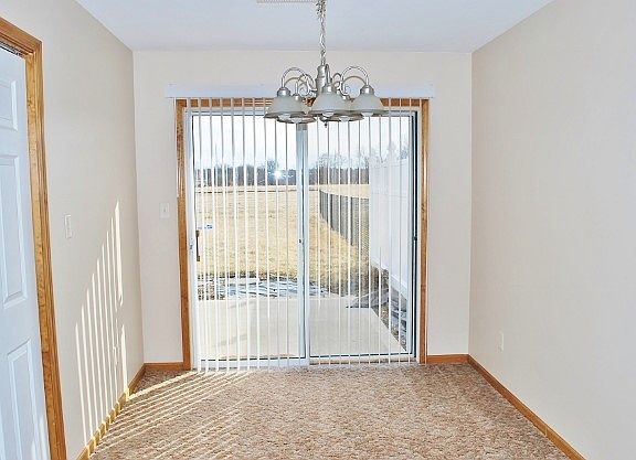 5th image of 1037 NW Willow Dr #39