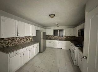 2415 Blackridge Rd, Houston, TX 77067