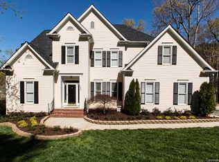 132 Windy Knoll Ln, Mooresville, NC 28117