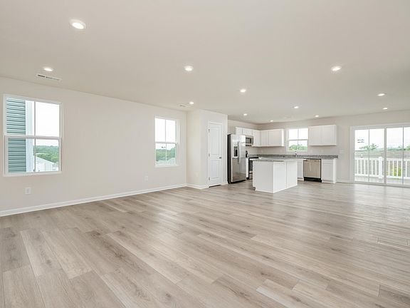 4th image of 1171 Lisenbee Way Lot 85