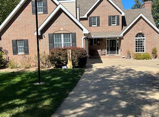 1185 Columbine Cir, Salina, KS 67401