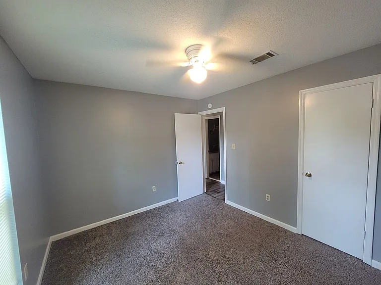 3528 Woodlake Rd — Photo 12