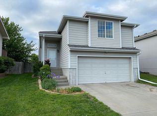 3026 W Kyle Ln, Lincoln, NE 68522