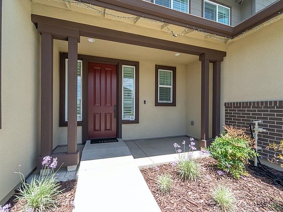 4th image of 16831 Karsen Ln