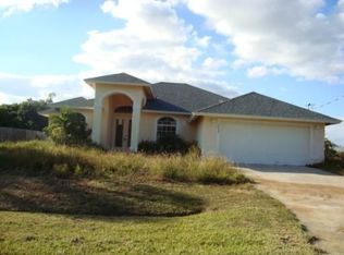 3950 SW Halcomb St, Port Saint Lucie, FL 34953