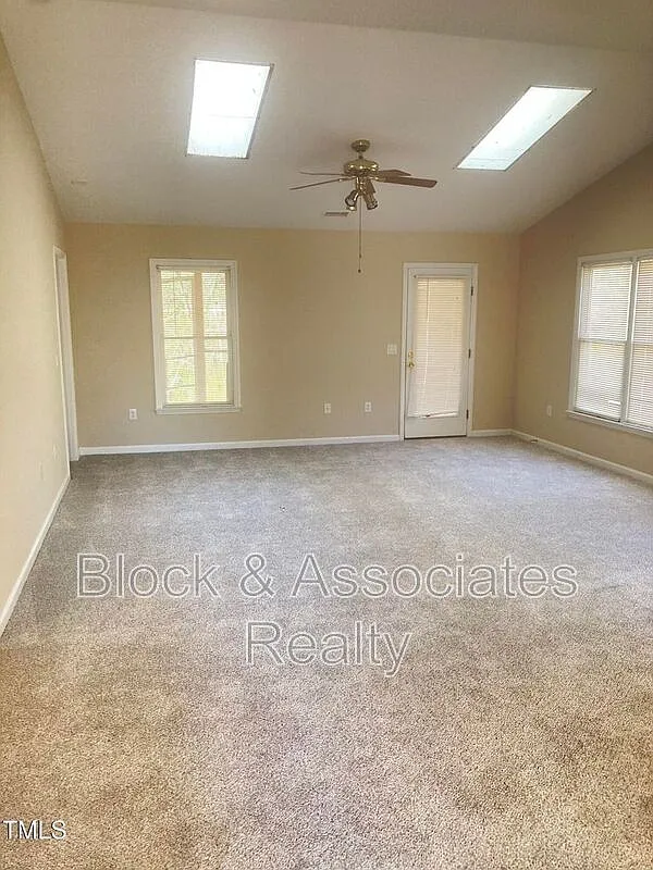 2 bed, 2.0 bath, $1,175 — Photo 4