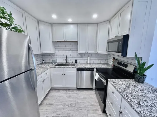 2909 Cowley Way Unit F, San Diego, CA 92117