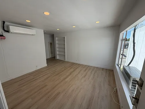 478 S San Vicente Blvd Photo 1