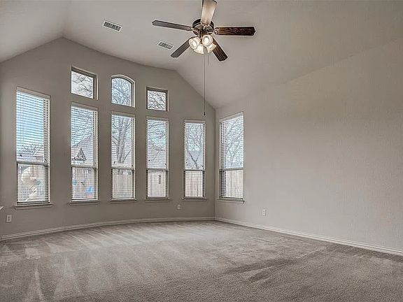 4th image of 5521 Bentrose Dr