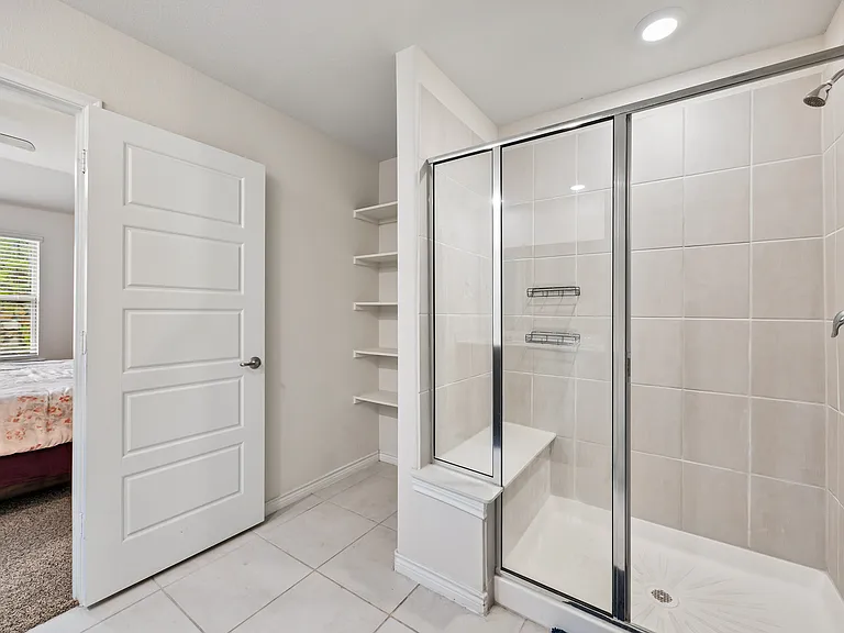 7221 Bledington Ln — Photo 19