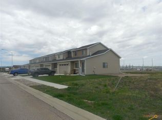 318 Bear Tooth Dr, Box Elder, SD 57719