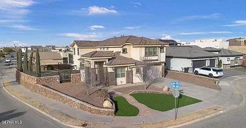 841 Golden Edge Ct Photo 1