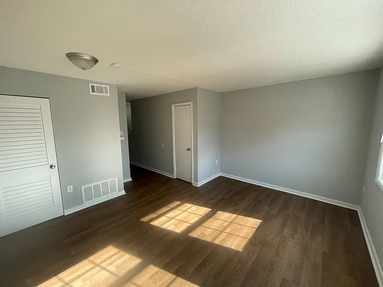Graystoneplace Apartments — Photo 54