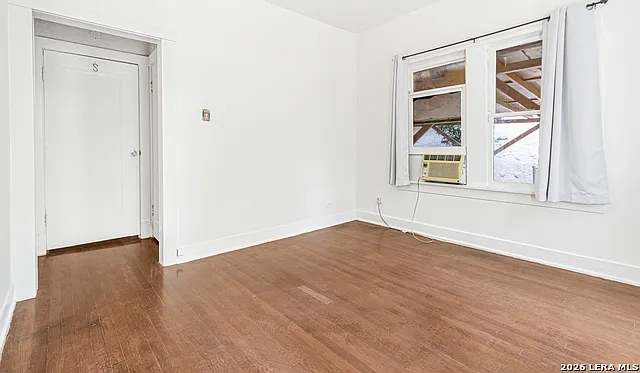 1434 Hicks Ave — Photo 18