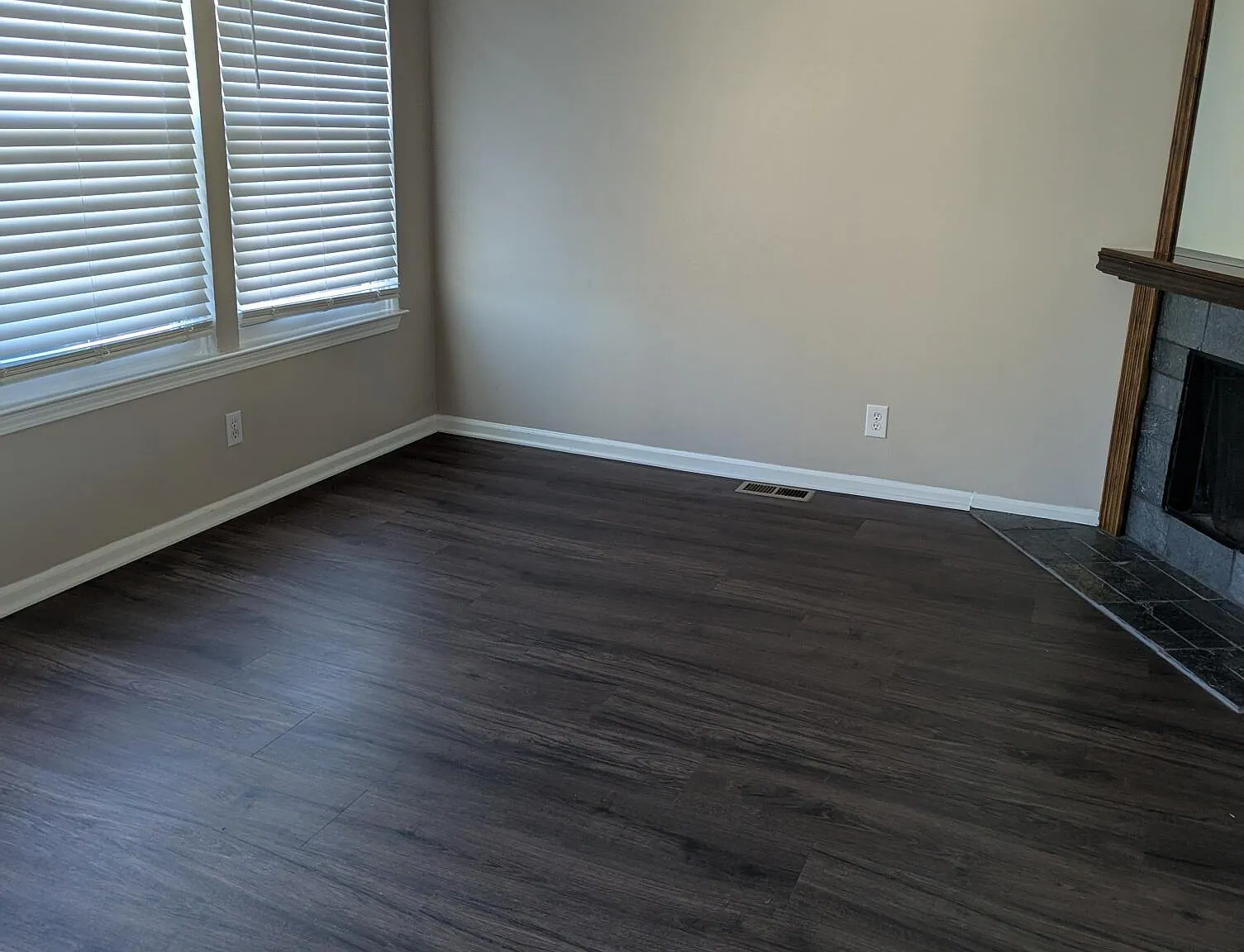 2 bed, 1.5 bath, 1500 sqft, $2,050 — Photo 4