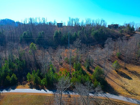 5th image of 111 Kathrine Rd