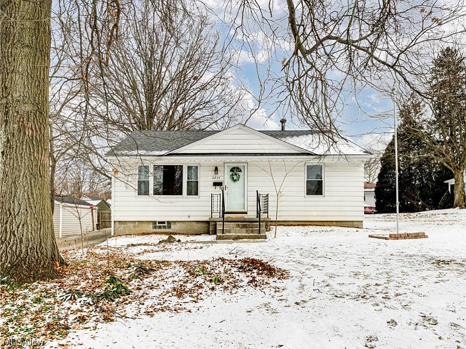 1st image of 2827 Oakwood Dr