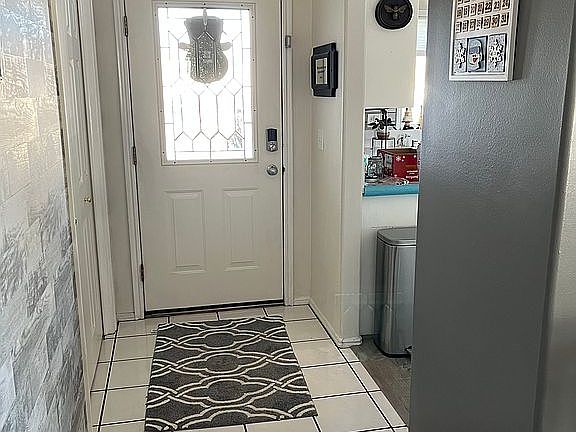 5th image of 3160 Chaparral Dr