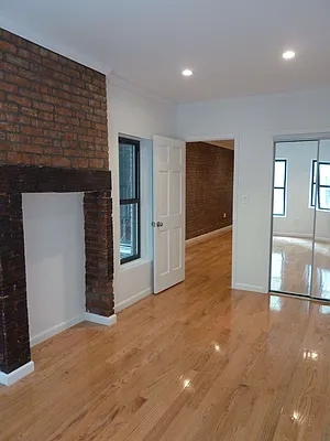 Rented by HH Realty | media 21