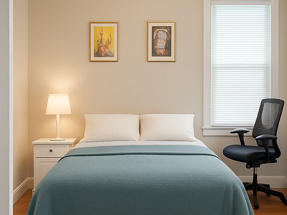 4th image of 27 Shannon St #1