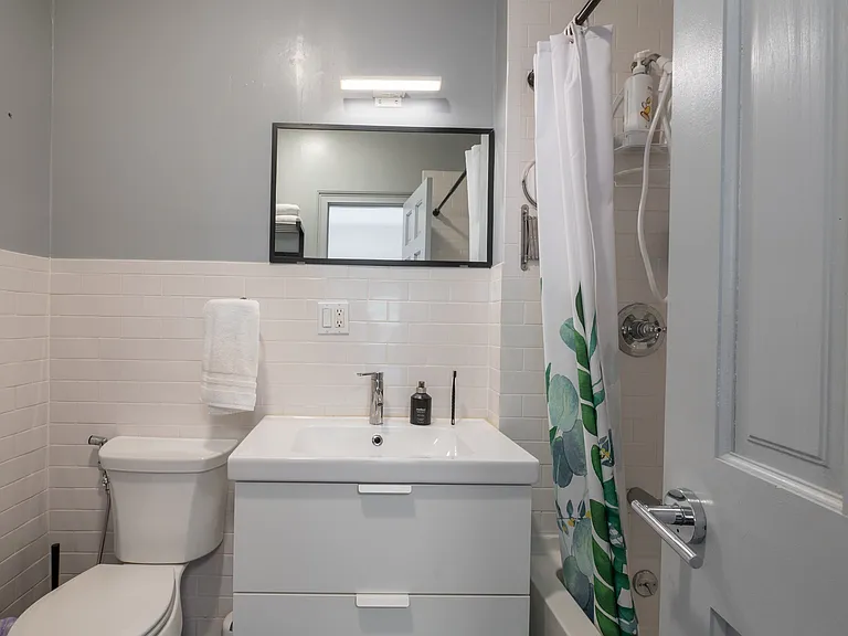 54 Mechanic St #2 — Photo 14