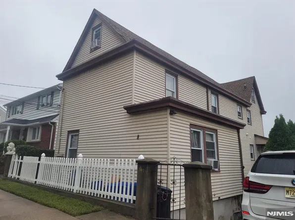 8 Willie St, Haledon, NJ 07508