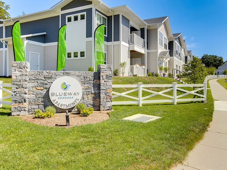 Blueway Commons — Photo 10