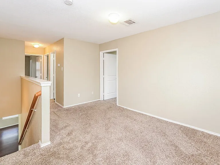 1622 Withers Way — Photo 10