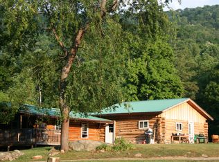 186 Walkers Ln, Pearisburg, VA 24134