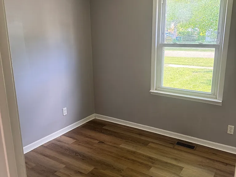 32605 Bock St #1 — Photo 10