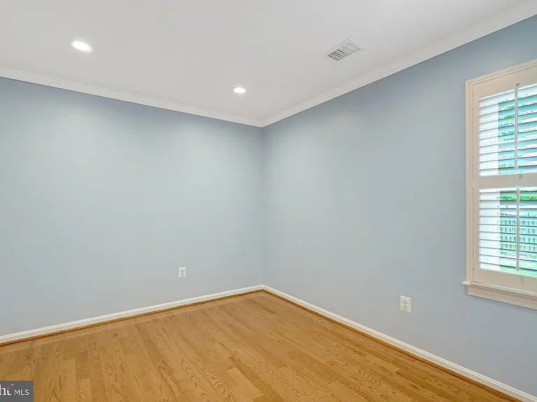6281 Gentle Ln — Photo 35