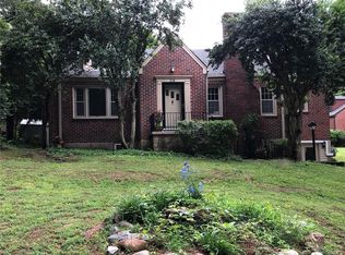 114 Chesterfield Ave, Colonial Heights, VA 23834