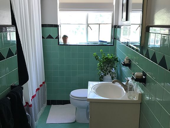 4th image of 1116 Mesita Dr