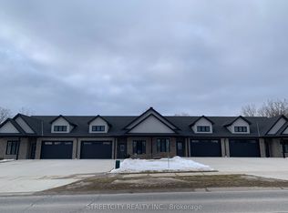 1868 Longwoods Rd #1, Southwest Middlesex, ON N0L 1Z0