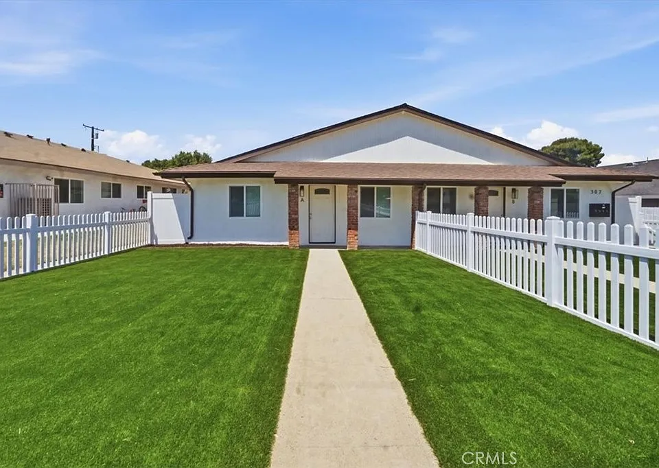 307 N Tustin Ave #A