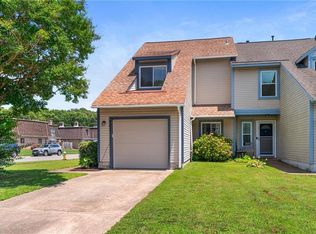 701 Hecate Dr, Virginia Beach, VA 23454
