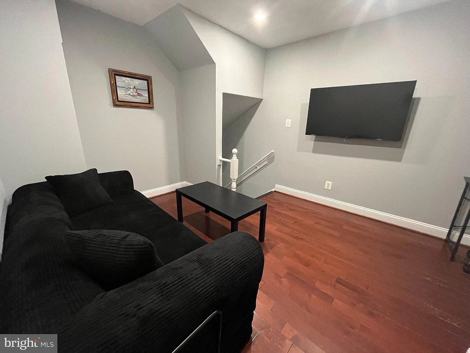 1 bed, 1.0 bath, 709 sqft, $2,499 — Photo 2