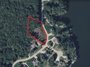 1903/1905 W Shore Dr, Macon, MO 63552