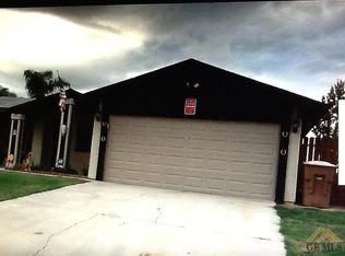 1100 Monique Ave, Bakersfield, CA 93307