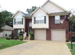259 Berger Farm Dr, Mount Washington, KY 40047