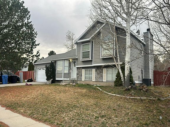 2nd image of 5628 S Le Chateau Way