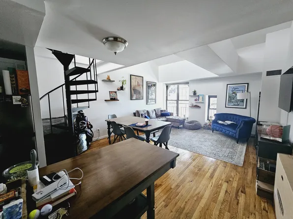 160 Bleecker Street image 1 of 8