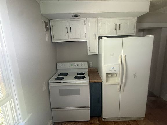 4th image of 2015 Rigg St #2