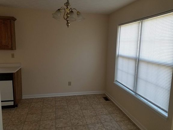 3rd image of 3816-3818 Sugar Creek Dr