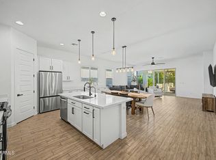 11303 E UTAH Avenue, Mesa, AZ 85212