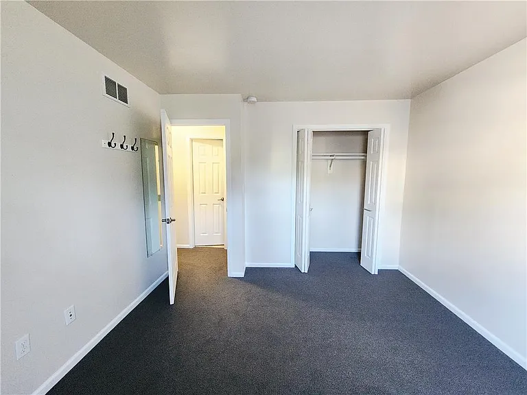 194 Springhouse Rd — Photo 35