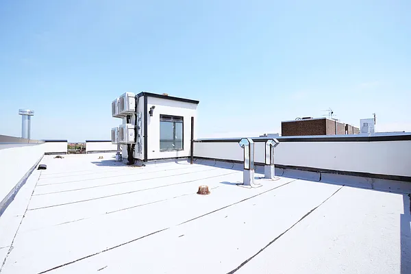 Rented by Osric Management LLC | media 16