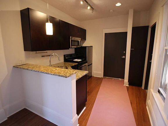 3rd image of 1577 W 29th St APT 104